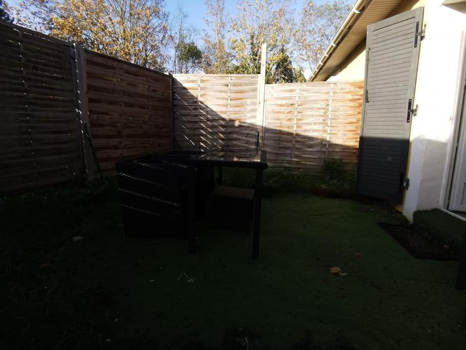 N1 F2 40M2 Avec Petit Jardin Daire Hérouville-Saint-Clair Dış mekan fotoğraf